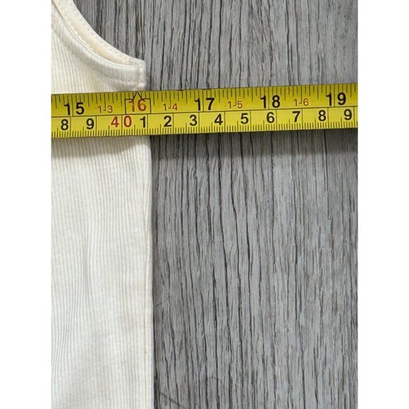 NWT Ralph Lauren Womens Cream Ribbed Ruffle Neck Sleeveless Blouse Top Size L - Picture 7 of 9